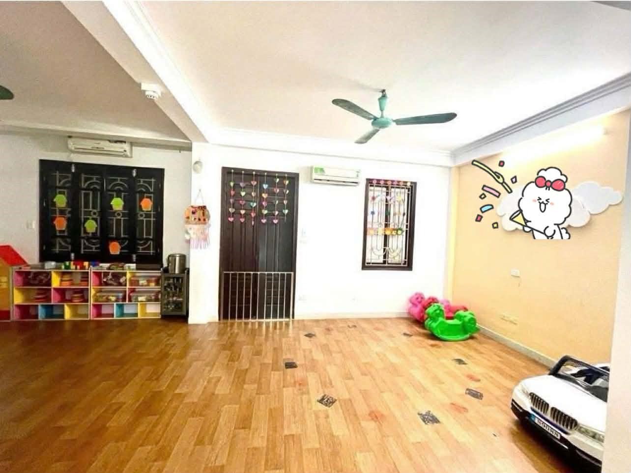 BÁN NHÀ CÁCH PHỐ NGUYỄN CHÍ THANH 30m_50m2 x 6 TẦNG_NGÕ THÔNG Ô TÔ TRÁNH_KINH DOANH ĐỈNH, hơn 22 tỷ